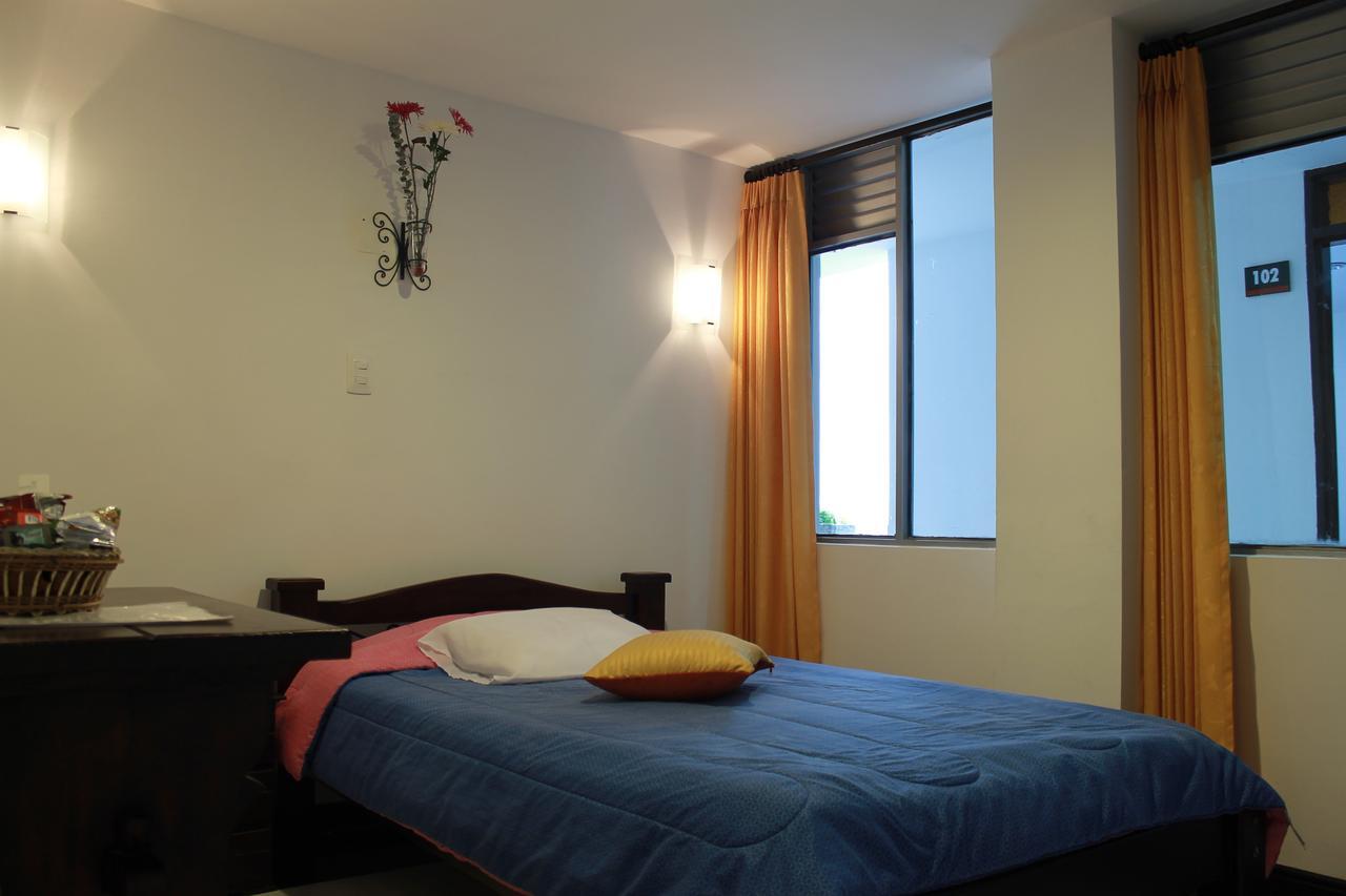 Hotel Royal Suite Manizales Exterior photo